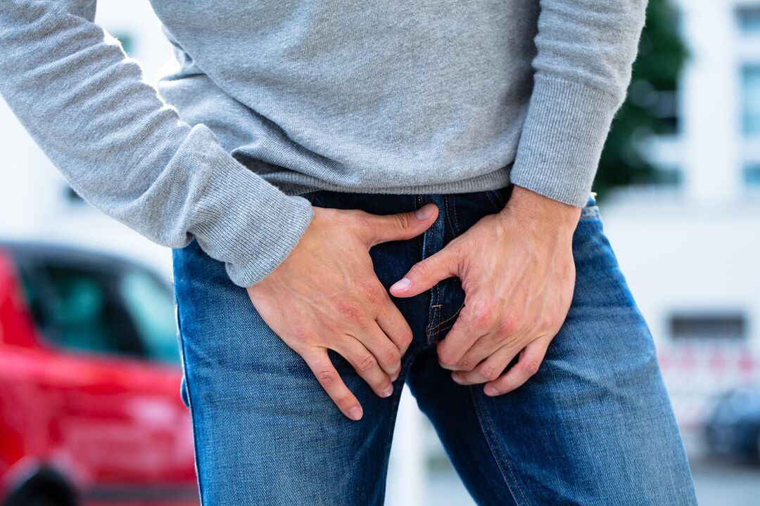 douleur à l'aine chez un homme atteint de prostatite culculeuse